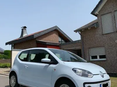 Usado VW up! move up! 75 HP (55 kW) 2013 Azul Citadino