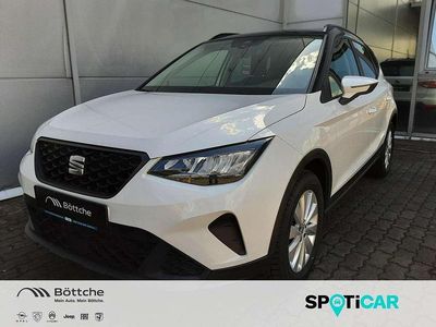 "candy" weiss Gebraucht 2023 Seat Arona Style SUV | 15.890 € (Guter Preis)
