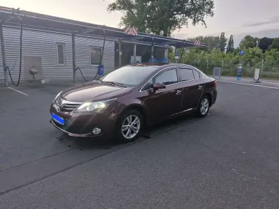 Gebraucht Toyota Avensis Multidrive S 147 PS (108 kW) 2012 Limousine