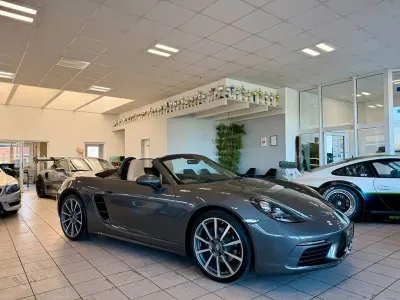 Gebraucht Porsche 718 299 PS (219 kW) 2021 Grau Cabrio