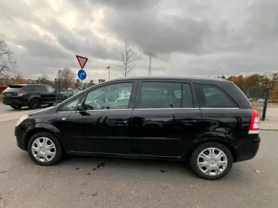Brugt Opel Zafira 140 HK (102 kW) 2007 Sort MPV