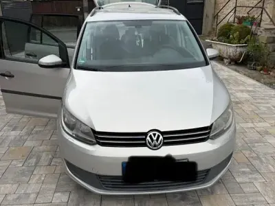 Gebraucht VW Touran 140 PS (102 kW) 2011 Silber Van / Kleinbus