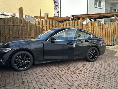 gebraucht BMW 330 i Luxury Line