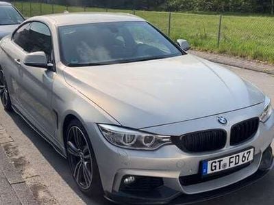 BMW 425
