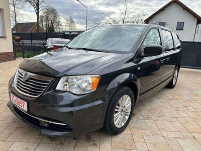 Lancia Voyager