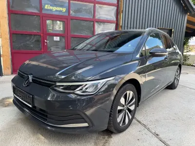 Gebraucht VW Golf VIII Move 116 PS (85 kW) 2023 Grau Kombi