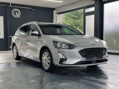 Gebraucht Ford Focus Titanium 120 PS (88 kW) 2019 Silber Kombi