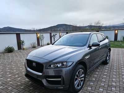 Grau Gebraucht 2019 Jaguar F-Pace R-Sport SUV | 24.800 €