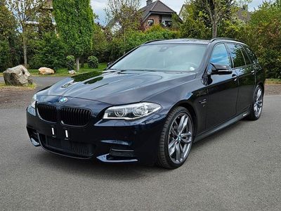BMW M550