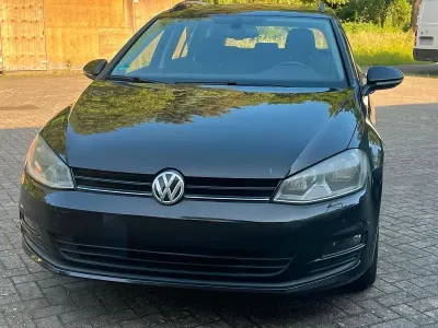 Gebraucht VW Golf VII 105 PS (77 kW) 2013 Schwarz Kombi