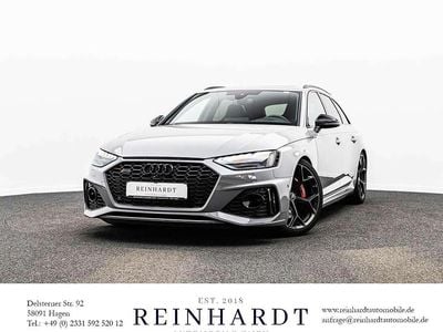 Gebraucht Audi RS4 Competition 450 PS (330 kW) 2024 Nardograu Kombi