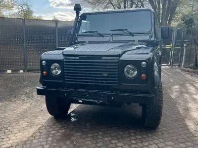 Brugt Land Rover Defender 122 HK (89 kW) 2006 Grøn SUV