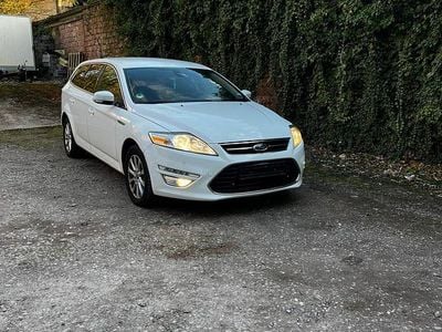 Gebraucht Ford Mondeo 140 PS (102 kW) 2010 Weiß Kombi