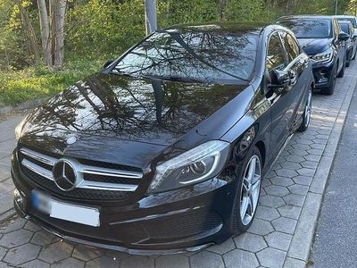 Brugt Mercedes A200 AMG line 136 HK (100 kW) 2014 Sort Sedan