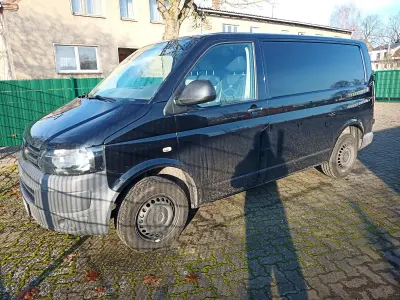 Gebraucht VW Transporter 85 PS (62 kW) 2011 Schwarz Van