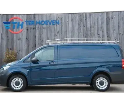 Gebraucht Mercedes Vito 114 PS (83 kW) 2017 Blau Van