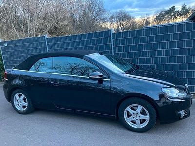 Gebraucht VW Golf 105 PS (77 kW) 2011 Schwarz Cabrio