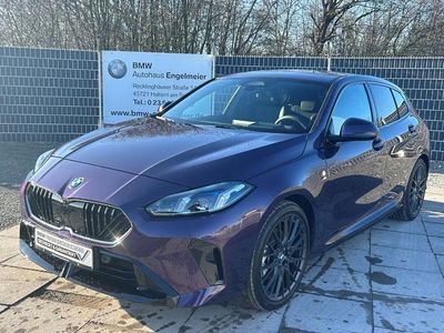 Violett Neu 2025 BMW 120 M Sport Kleinwagen | 37.890 € (Etwas zu teuer)