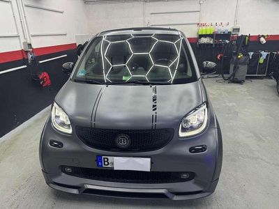 Grau Gebraucht 2018 Smart ForTwo Cabrio Brabus Cabrio | 50.000 €