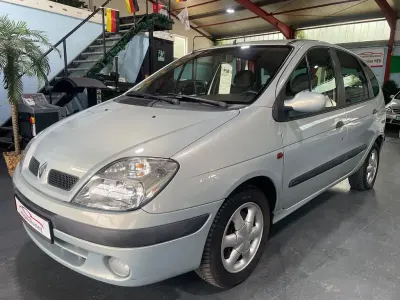 Gebraucht Renault Scénic 107 PS (78 kW) 2001 Silber Van / Kleinbus