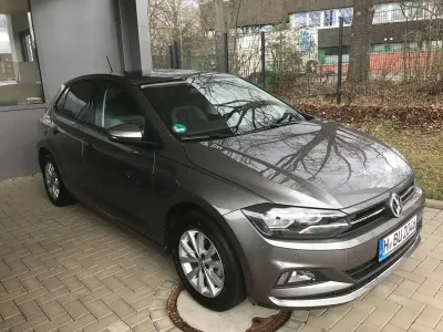 Gebraucht VW Polo Highline 95 PS (69 kW) 2018 Grau Kleinwagen