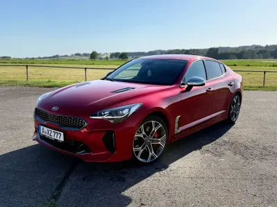 Gebraucht Kia Stinger GT 370 PS (272 kW) 2018 Rot Kleinwagen