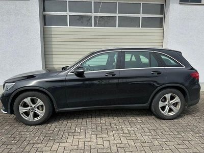 Gebraucht Mercedes GLC220 Sport 170 PS (125 kW) 2018 Obsidianschwarz  metalliclack SUV
