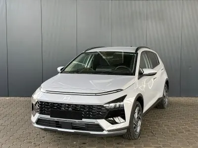 Neu Hyundai Bayon Comfort 79 PS (58 kW) 2025 Grau (lumen grey) SUV