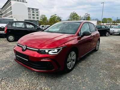 Usado VW Golf VIII R-line Plus 150 HP (110 kW) 2022 Vermelho Sedan