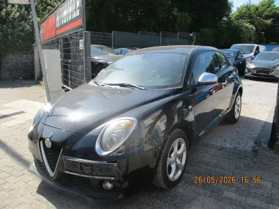 Gebraucht Alfa Romeo MiTo Super 105 PS (77 kW) 2017 Schwarz Kleinwagen