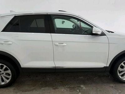 Second-hand VW T-Roc Style 150 CP (110 kW) 2022 Alb SUV