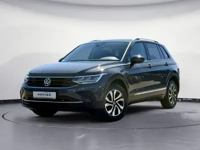 Gebraucht VW Tiguan Active 150 PS (110 kW) 2022 Grau SUV