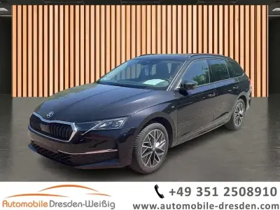 Używany Skoda Octavia Selection 150 KM (110 kW) 2025 Czarny Kombi