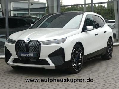 Gebraucht BMW iX Sport Line 384 kW (523 PS) 2023 Mineralweiss SUV