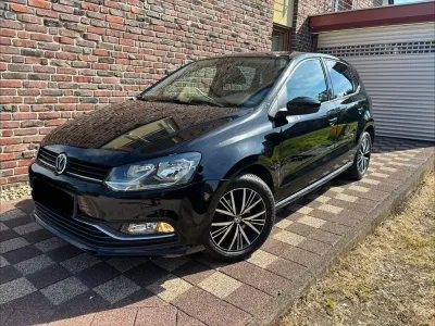 Gebraucht VW Polo Allstar 90 PS (66 kW) 2016 Schwarz Limousine