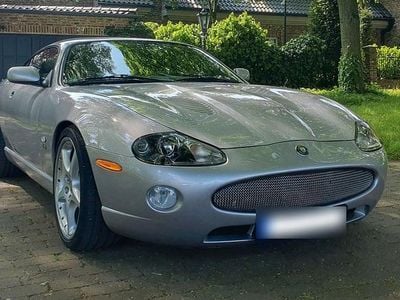 Second-hand Jaguar XKR 396 CP (291 kW) 2005 Argintiu Coupe