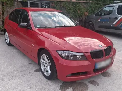 Gebraucht BMW 320 177 PS (130 kW) 2007 Rot Limousine