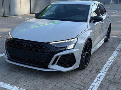 Grau Gebraucht 2022 Audi RS3 Ambiente Limousine | 42.999 € (Fairer Preis)
