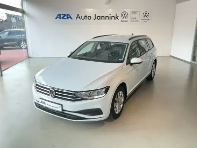 Gebraucht VW Passat Conceptline 150 PS (110 kW) 2024 Weiß Kombi
