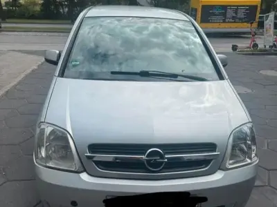 Gebraucht Opel Meriva Edition 101 PS (74 kW) 2004 Silber Van / Kleinbus