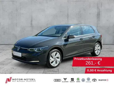 Gebraucht VW Golf VIII Style 150 PS (110 kW) 2024 Grau Limousine