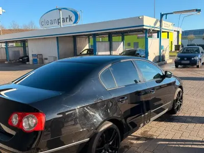 Gebraucht VW Passat 105 PS (77 kW) 2006 Schwarz Limousine