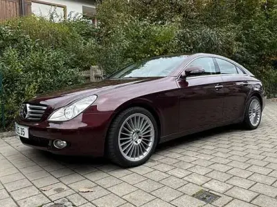 Gebraucht Mercedes CLS350 272 PS (200 kW) 2007 Rot Coupé