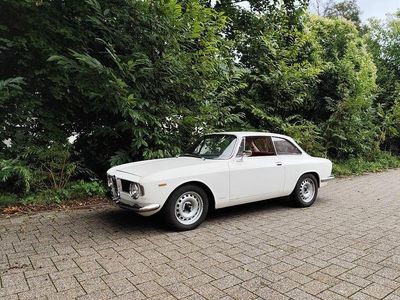 Gebraucht Alfa Romeo Giulia Sprint Sprint 131 PS (96 kW) 1963 Weiß Coupé