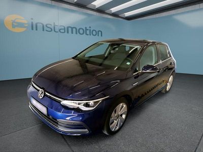 Gebraucht VW Golf VIII 131 PS (96 kW) 2022 Blau Kleinwagen