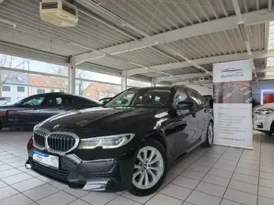 Gebraucht BMW 318 Sport Line 156 PS (114 kW) 2021 Schwarz Kombi