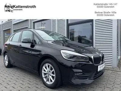 Gebraucht BMW 218 Active Tourer Advantage 140 PS (102 kW) 2019 Schwarz Van / Kleinbus