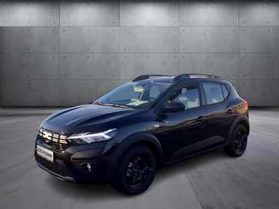 Neu Dacia Sandero Expression 91 PS (66 kW) 2025 Schwarz Limousine