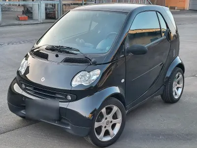Gebraucht Smart ForTwo Coupé 61 PS (44 kW) 2007 Schwarz Coupé