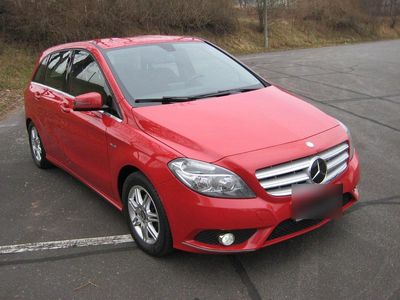 Mercedes B180